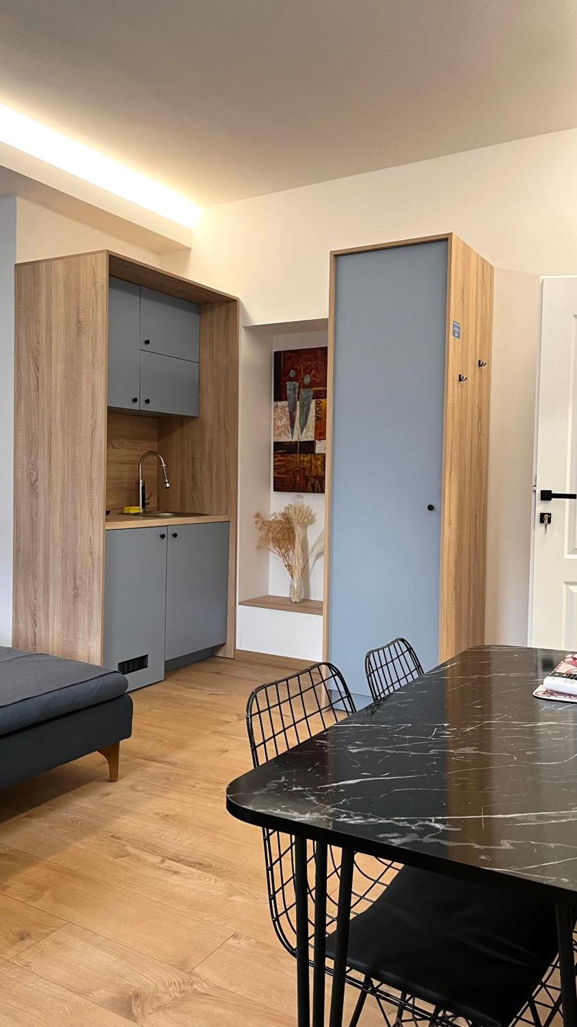 Olive Centre Apartment Скопие Екстериор снимка